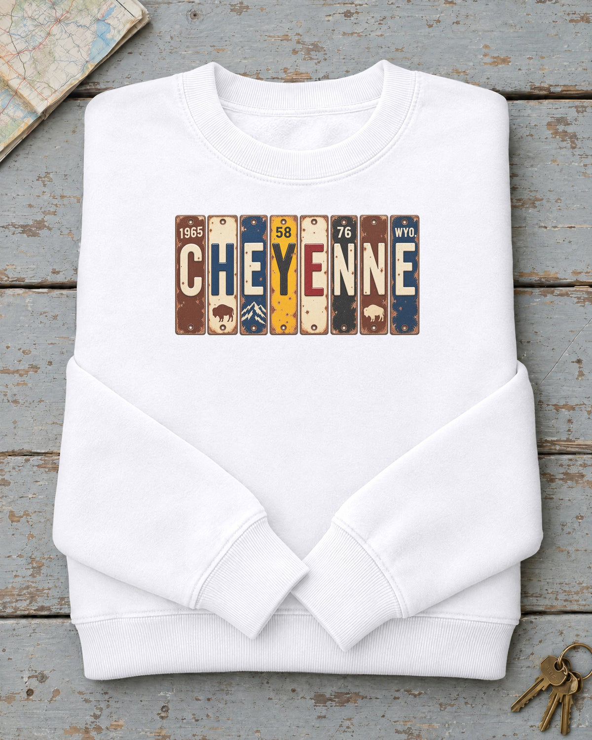 Cheyenne, Wyoming vintage license plate sweatshirt in White