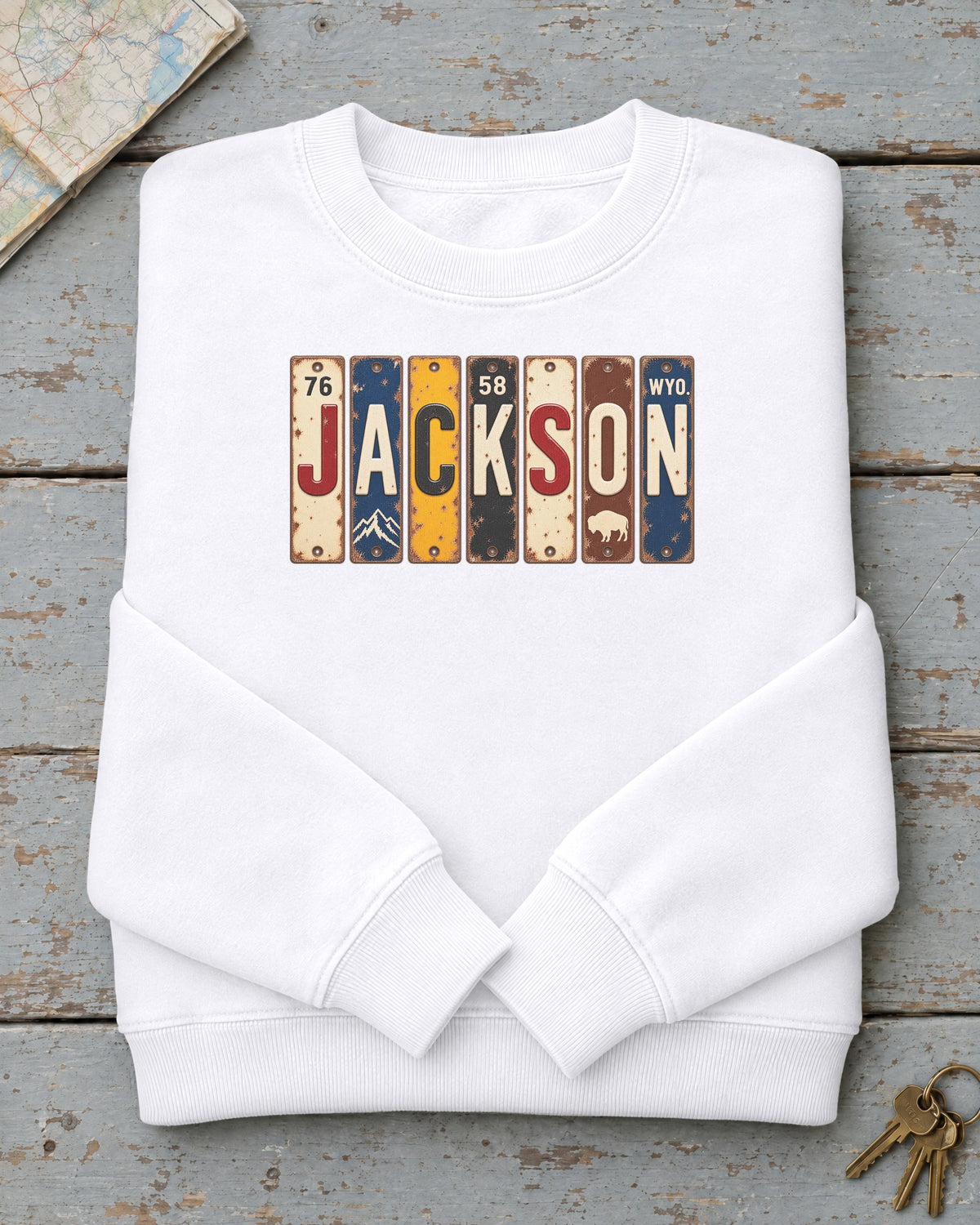 Jackson, Wyoming vintage license plate sweatshirt in White