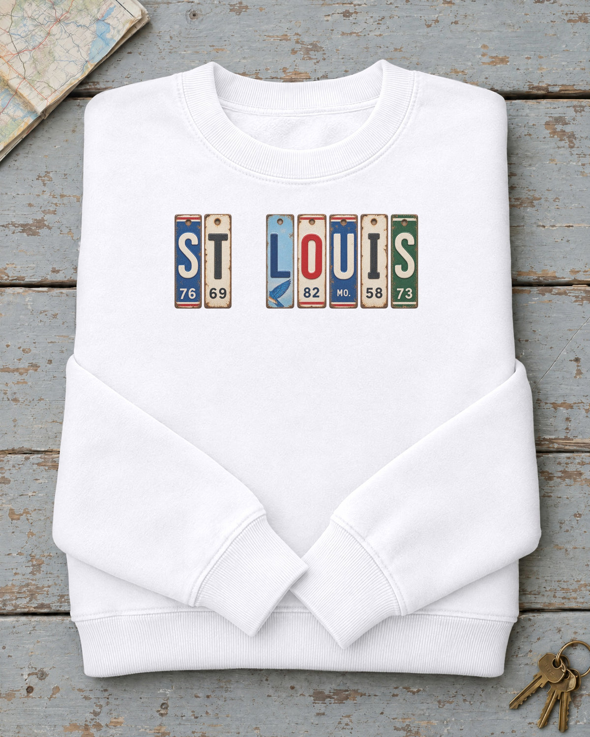 St. Louis, Missouri vintage license plate sweatshirt in White