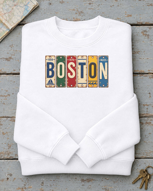Boston, Massachusetts vintage license plate sweatshirt in White
