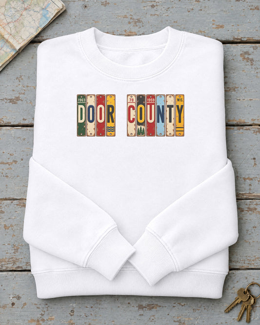 Door County, Wisconsin vintage license plate sweatshirt in White