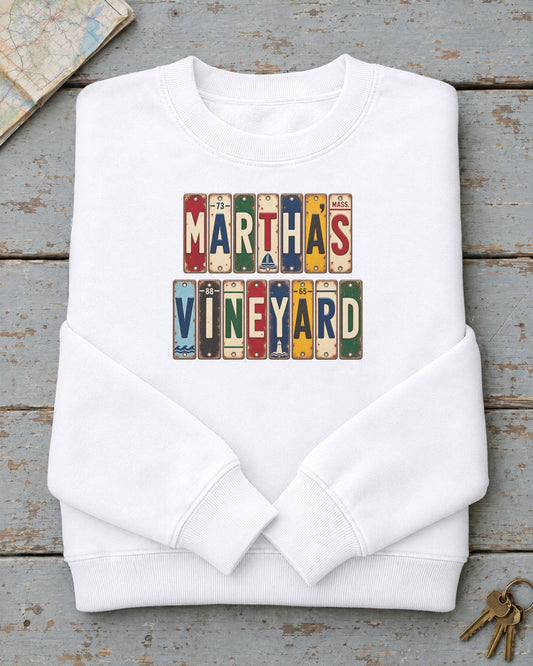 Martha's Vineyard, Massachusetts vintage license plate sweatshirt in White