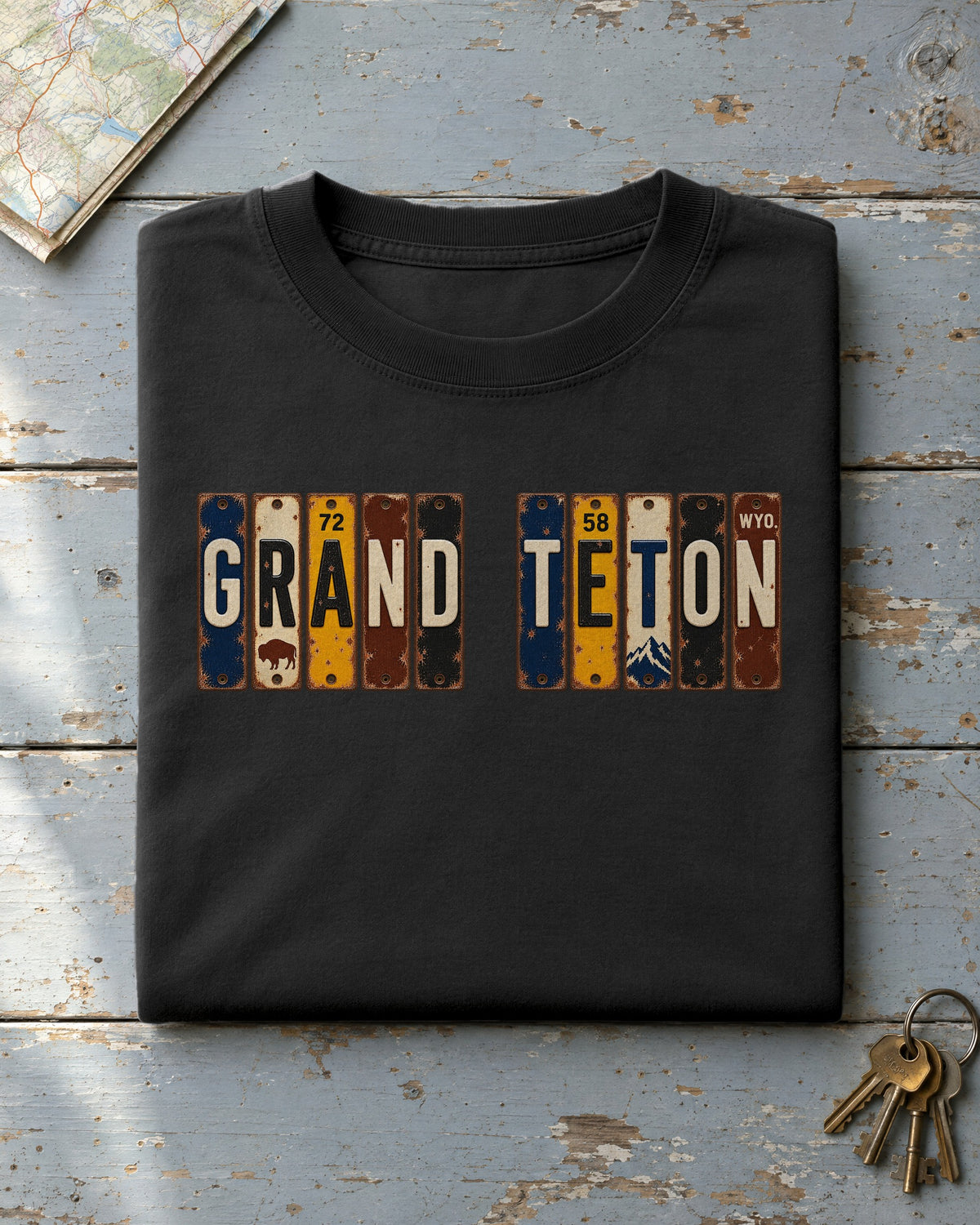 Grand Teton, Wyoming vintage license plate t-shirt in Black