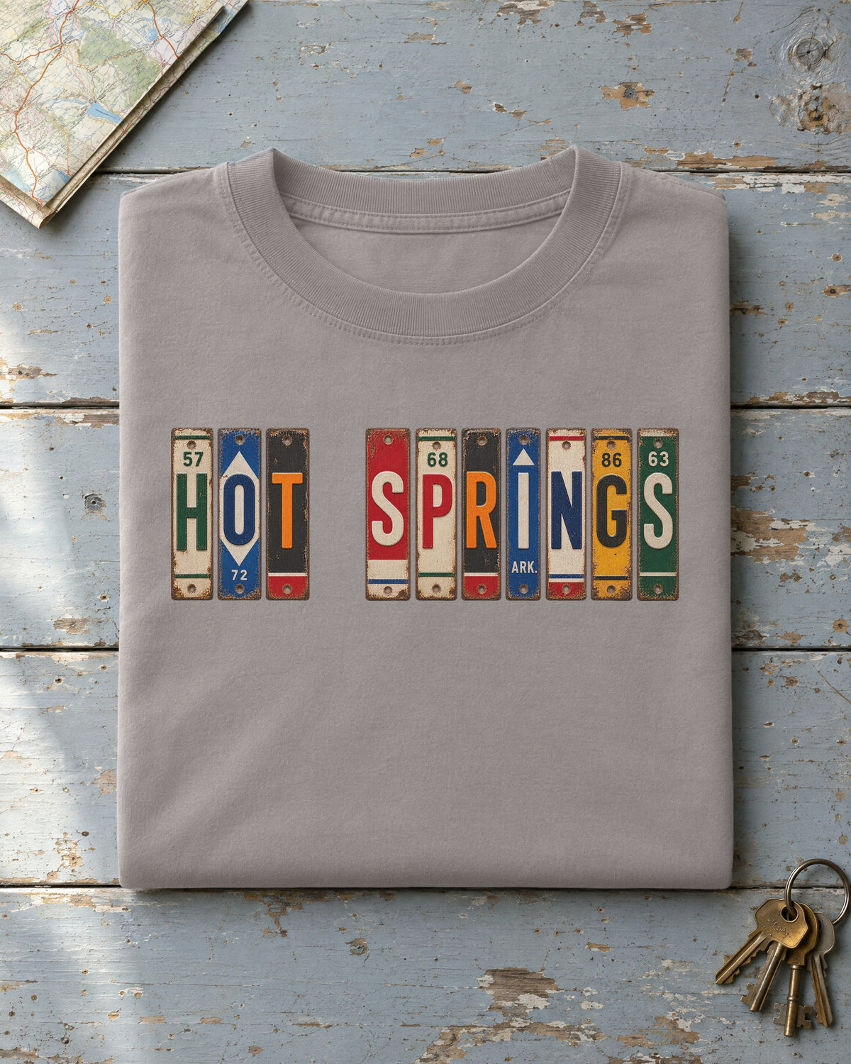 Hot Springs, Arkansas vintage license plate t-shirt in Grey