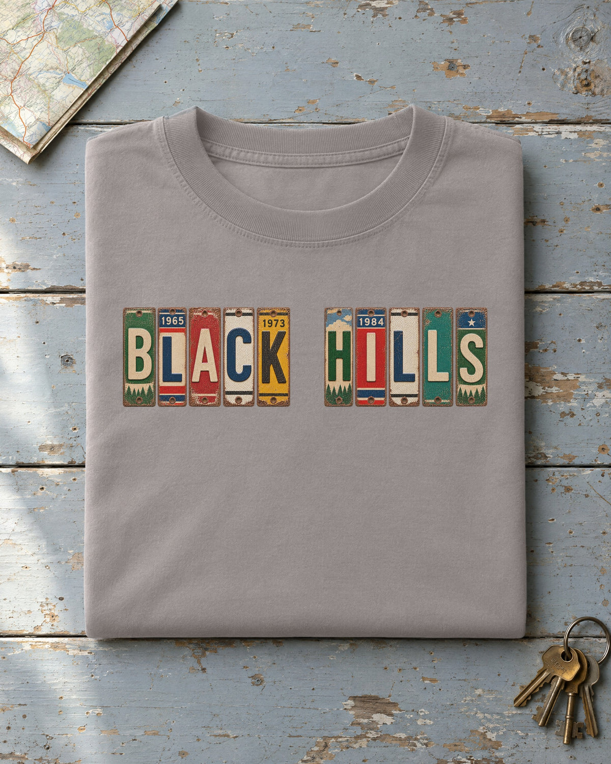 Black Hills, South Dakota vintage license plate t-shirt in Grey