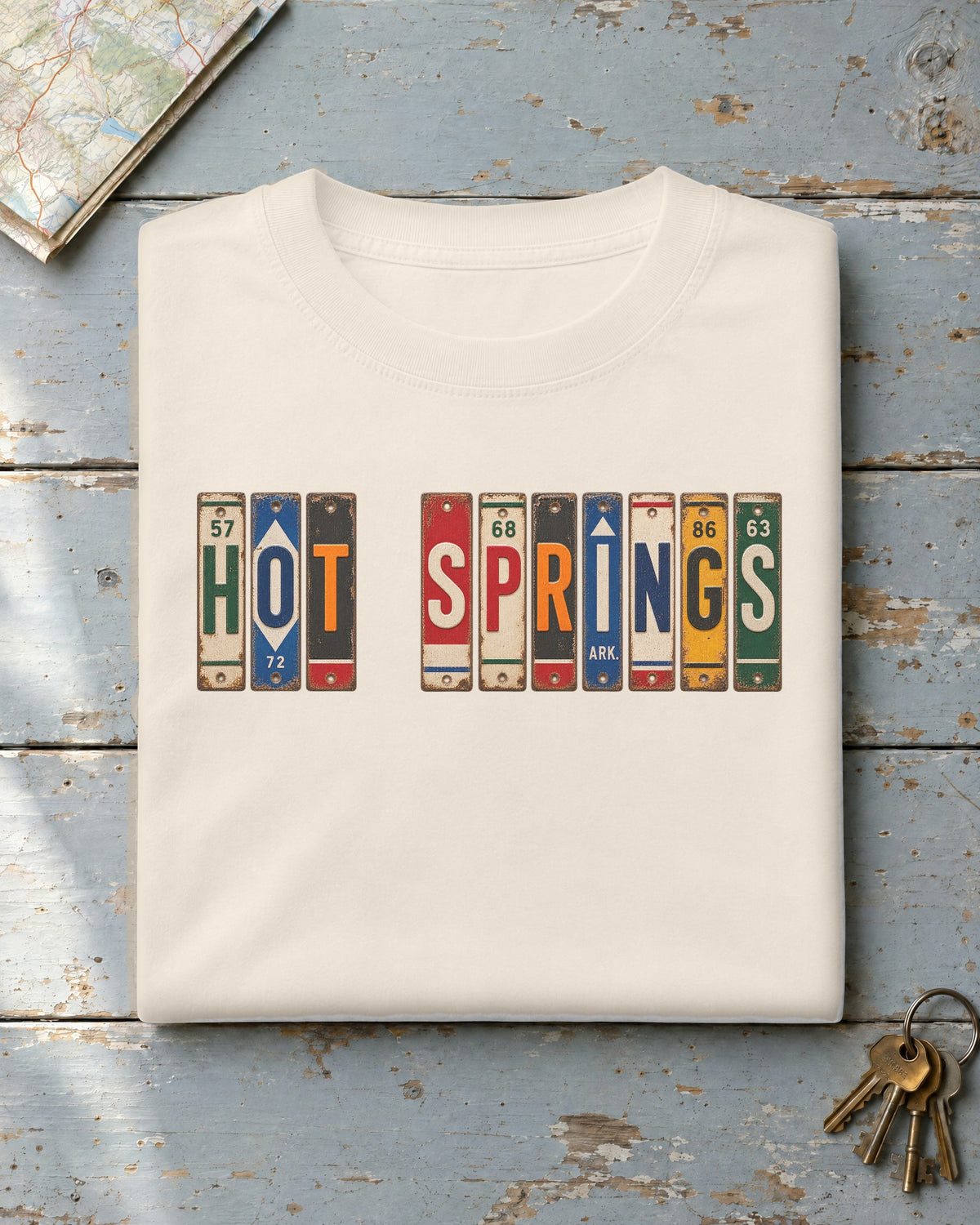 Hot Springs, Arkansas vintage license plate t-shirt in Ivory