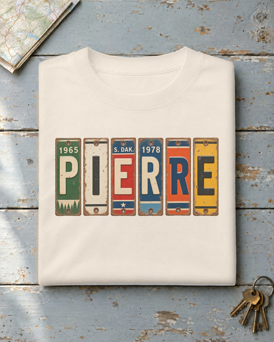 Pierre, South Dakota vintage license plate t-shirt in Ivory