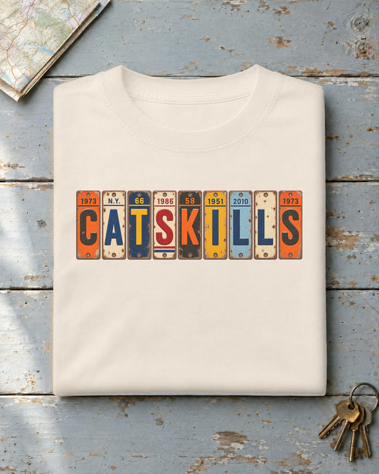 Catskills, New York vintage license plate t-shirt in Ivory
