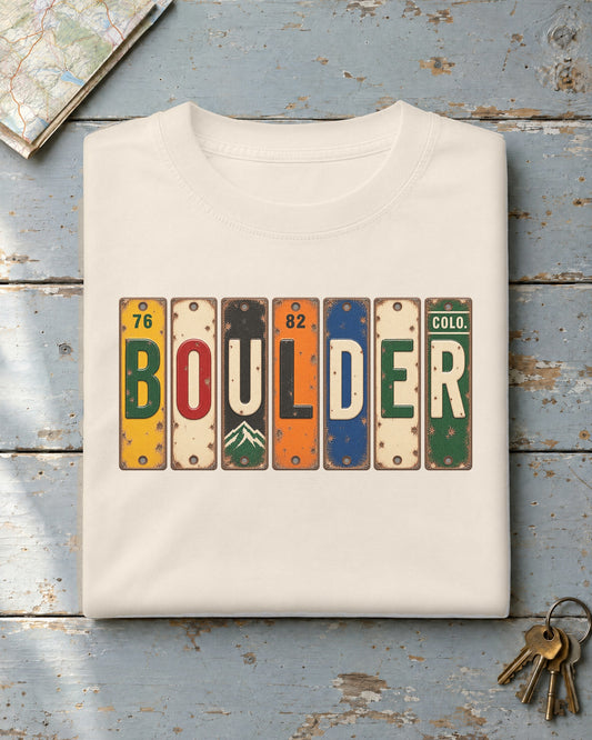 Boulder, Colorado vintage license plate t-shirt in Ivory