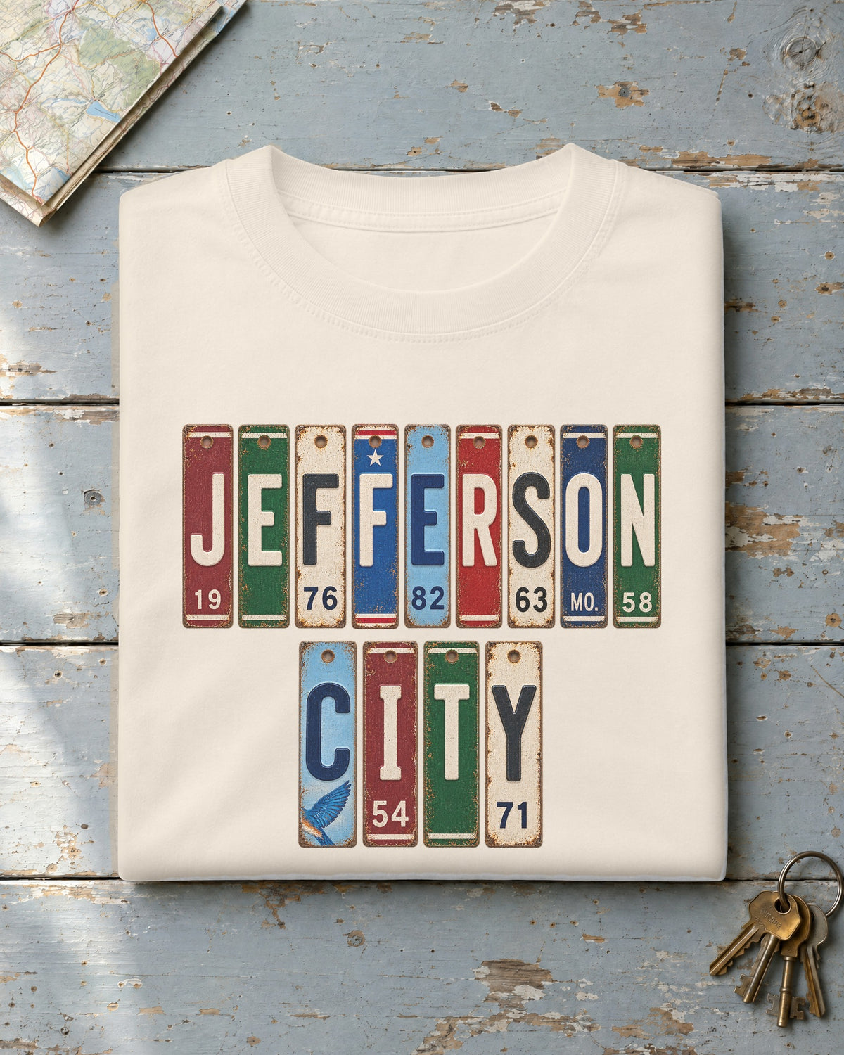 Jefferson City, Missouri vintage license plate t-shirt in Ivory