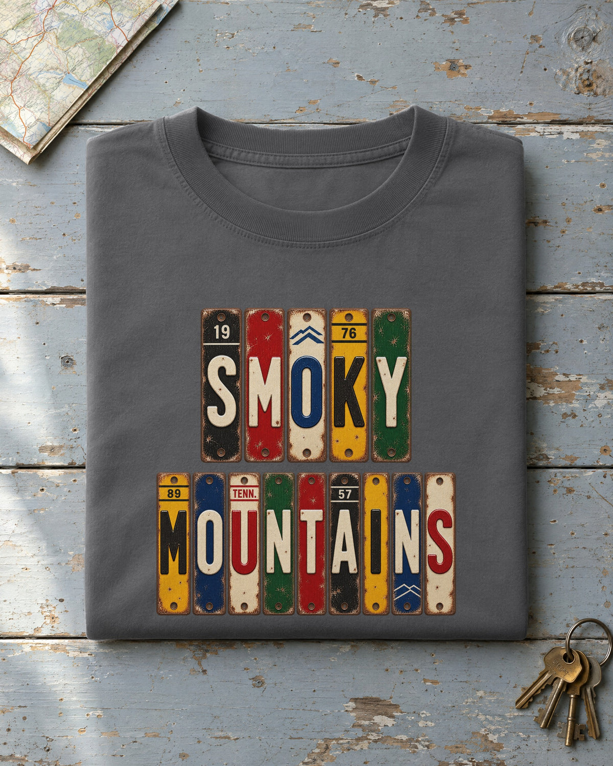 Smoky Mountains, Tennessee vintage license plate t-shirt in Pepper