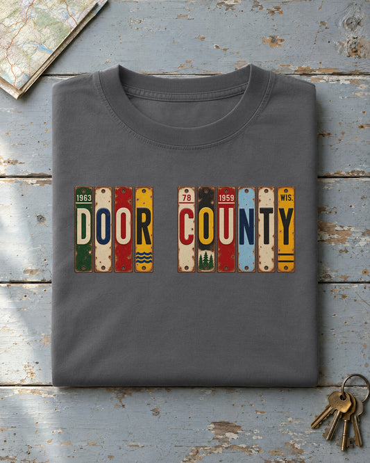 Door County, Wisconsin vintage license plate t-shirt in Pepper
