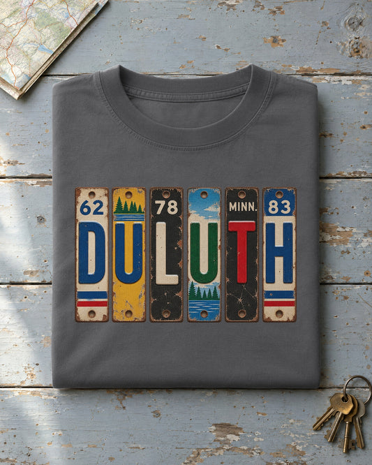 Duluth, Minnesota vintage license plate t-shirt in Pepper