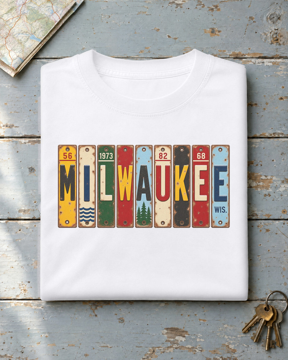 Milwaukee, Wisconsin vintage license plate t-shirt in White