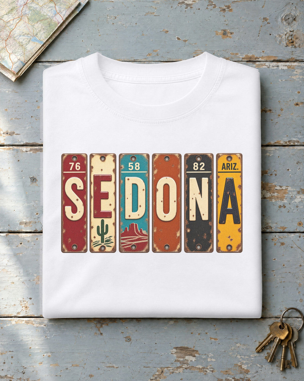 Sedona, Arizona vintage license plate t-shirt in White